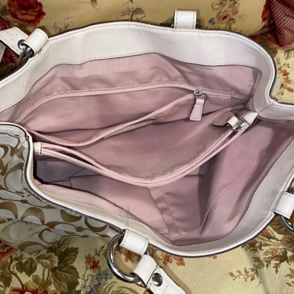Coach shoulder bag - Picture 2 of 6